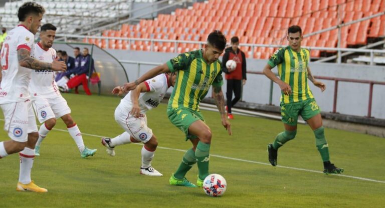 Aldosivi perdió 2-1 con Argentinos Juniors